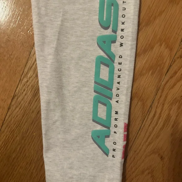 Alexander Wang x Adidas - Vintage Tee and Tights - Picture 13 of 15